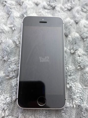 iPhone SE 128GB
