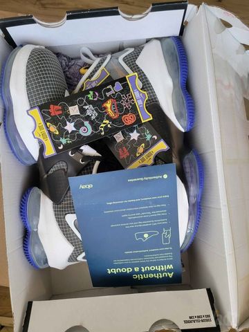 לברון ג'מס Lebron James Nike