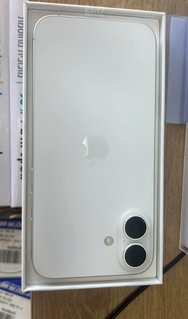 iPhone 16 plus
