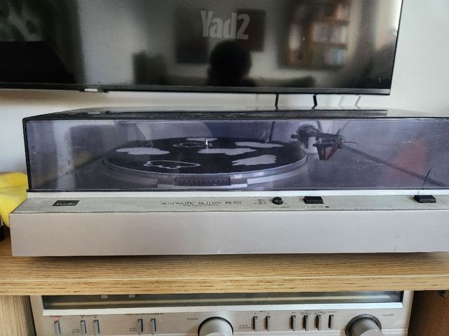 פטיפון Sansui FR-D3