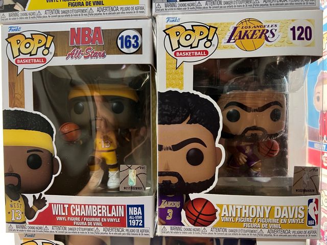 פאנקו פופ NBA (Wilt/Davis)