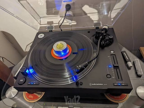 dj turntable