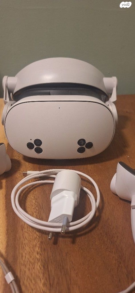 משקפי VR Meta Quest 3S