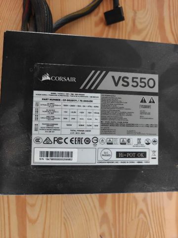 ספק כח Corsair 550W
