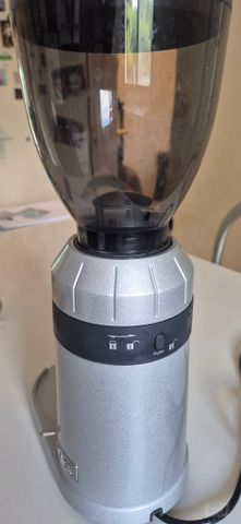 מטחנה Graef