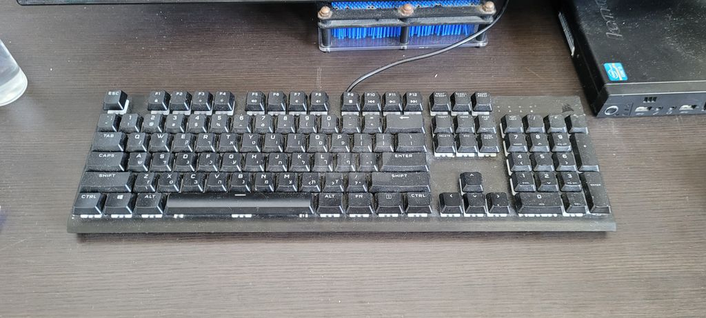 מקלדת CORSAIR K60 RGB PRO