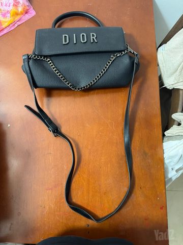 תיק שחור בסגנון Dior