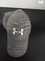 כובעים Under Armour