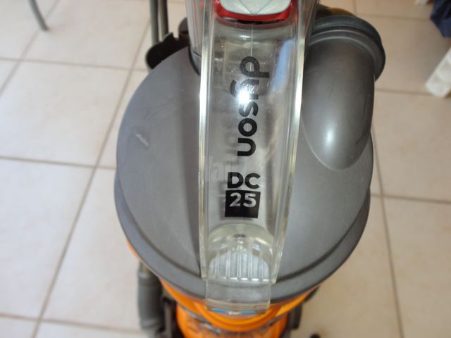 שואב אבק DYSON ANIMAL  DC25