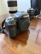 מצלמה Canon EOS 7D Mark II