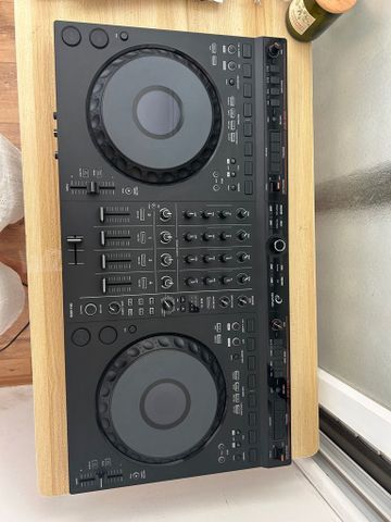 DDJ GRV6