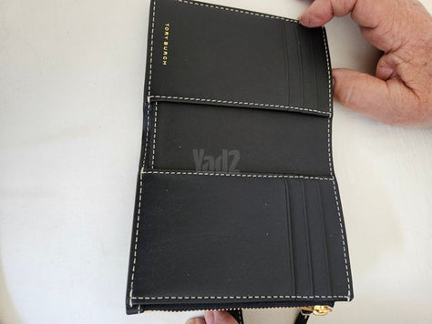 ארנק עור של Tory burch