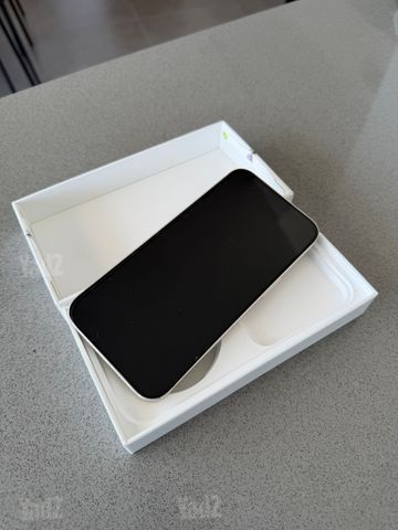 iPhone 13 128GB לבן