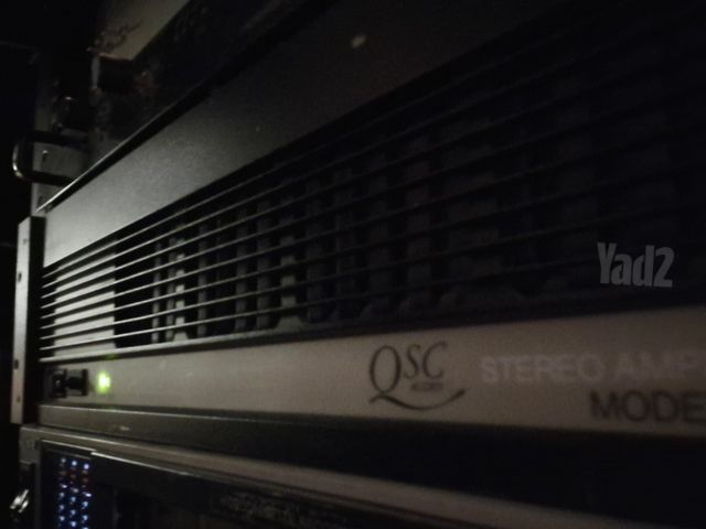 מגבר QSC 1200