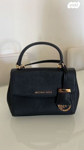 תיק Michael Kors