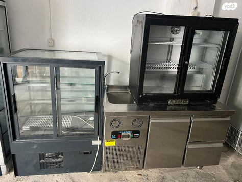 מקררים תעשייתים+ כיור וברז