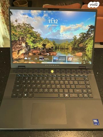 Alienware M16 R2