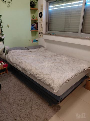 מיטה וחצי