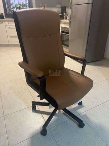 כסא משרדי