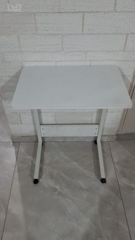 שולחן מחשב