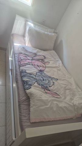 מיטת יחיד