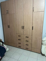 ארון בגדים