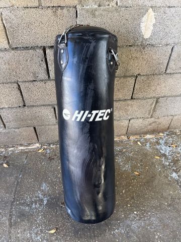 שק איגרוף HI-TEC