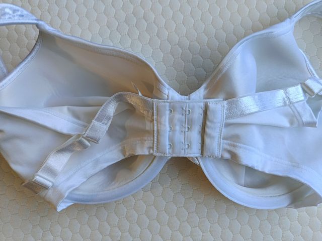חזיות אמריקאיות מידה 36D/80D