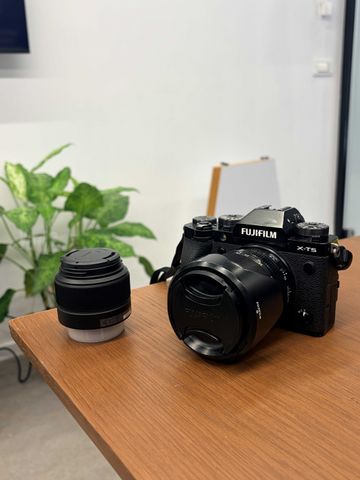 מצלמת FujiFilm Xt5