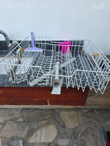 סלסלות מדיח Miele