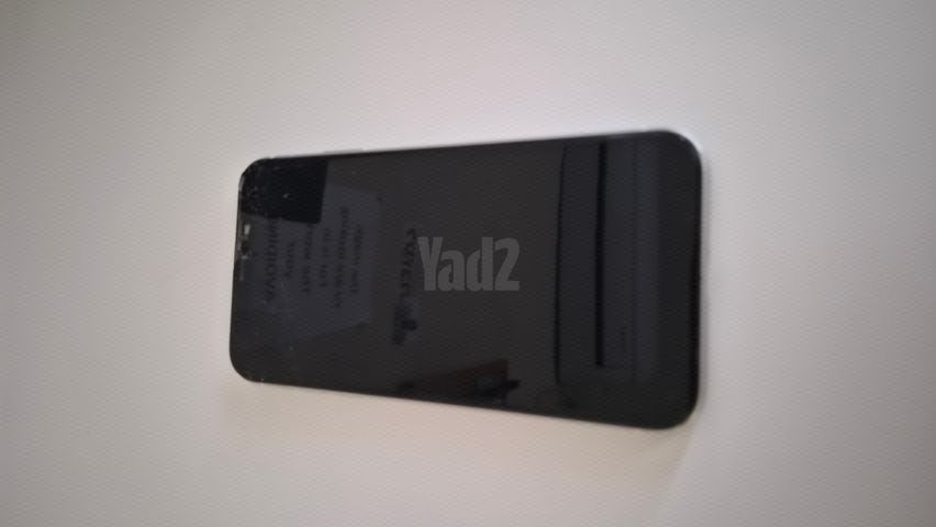 איפון 11