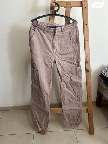 ג׳ינס ורדרד Monki