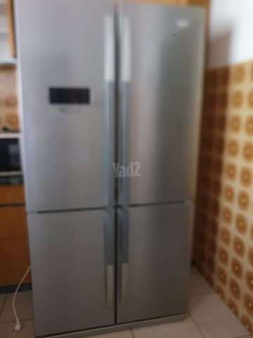 מקרר גדול