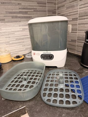 סטריליזטור Baby Brezza