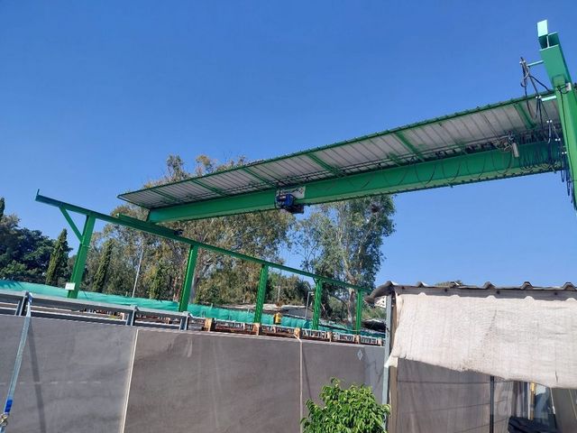 עגורן למכירה