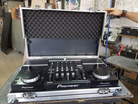 פלטת DJ