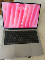 macbook pro M3 2024 14 inch