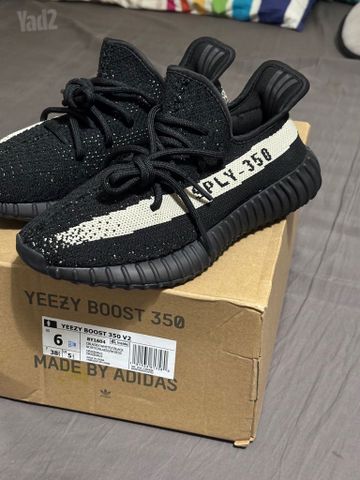 נעלי YEEZY BOOST 350 חדשות