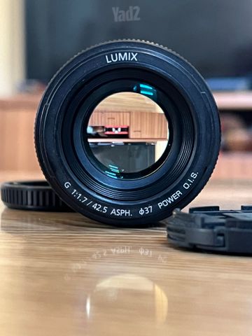 Panasonic Lumix 42.5mm f1.7
