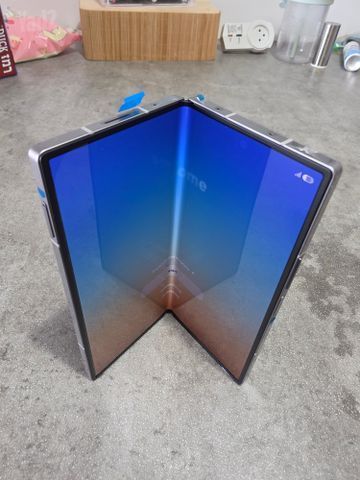 Samsung galaxy z fold 6