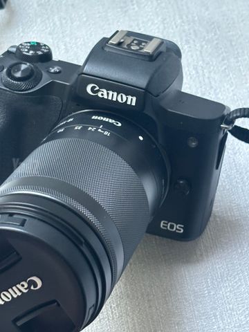 Canon EOS M50 +18-150MM