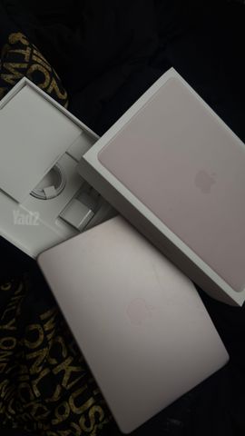 MacBook Neo 1 3
