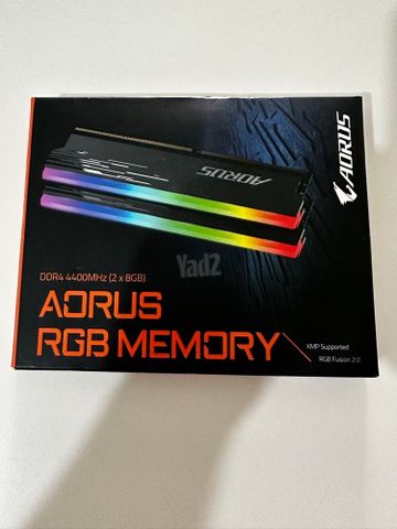 AORUS RGB DDR4 16GB 4400MHz