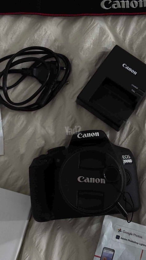 מצלמת canon דגם eos 2000d