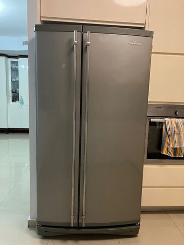 מקרר Amcor Side by Side 660L