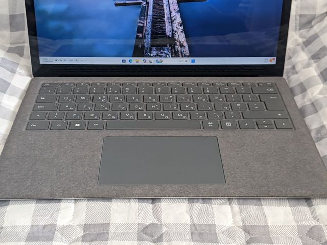 Microsoft surface laptop 4