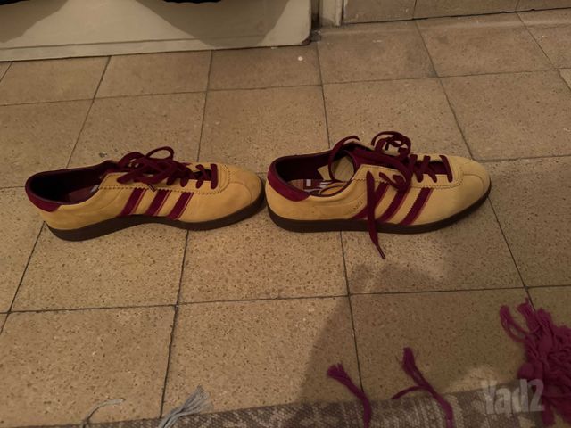 Adidas Malmo צהוב מידה 42.5