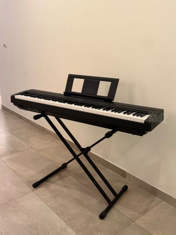 פסנתר Yamaha P-45