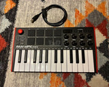 מקלדת שליטה Akai MPK Mini MK3