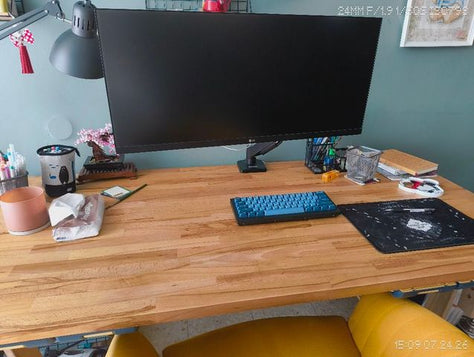 מסך ultra wide  LG 29wn600-w